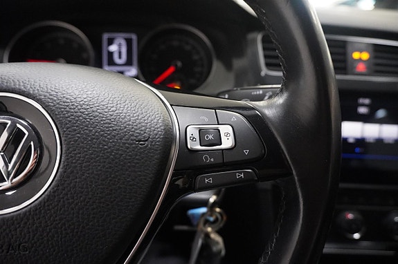Volkswagen Golf I 6 of 11