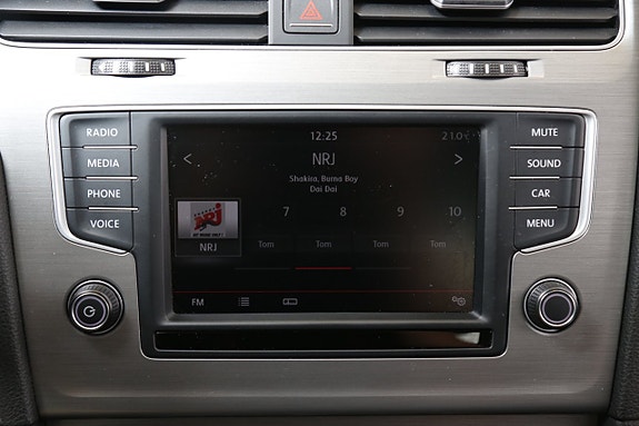 Volkswagen Golf I 18 of 21