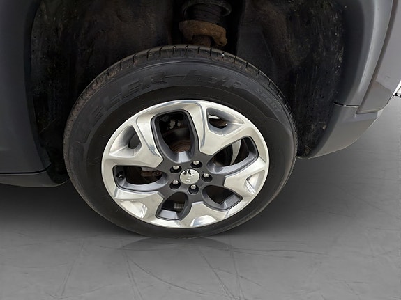 Jeep Compass 25 of 28