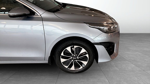 Kia Ceed 9 of 9