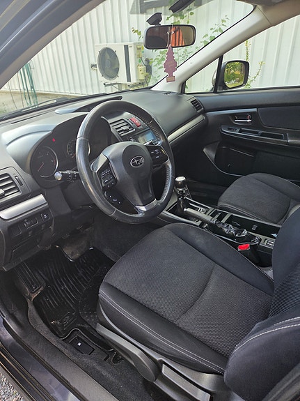 Subaru XV 4 of 6
