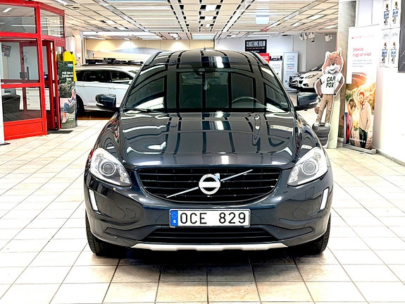 Volvo XC60 7 of 13