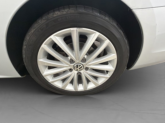 Volkswagen Jetta 28 of 28