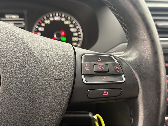 Volkswagen Jetta 15 of 28