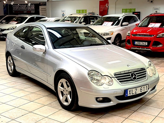 Mercedes-Benz C180