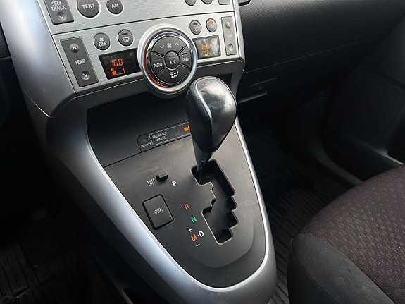 Toyota Verso 16 of 24