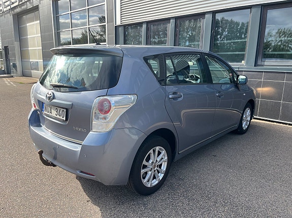 Toyota Verso 4 of 24