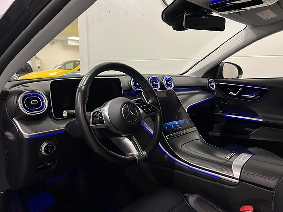 Mercedes-Benz C300 6 of 29