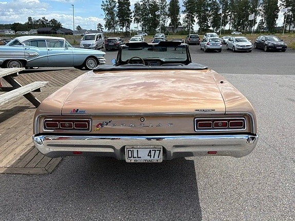 Pontiac LeMans 7 of 14