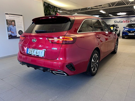 Kia Ceed 7 of 25