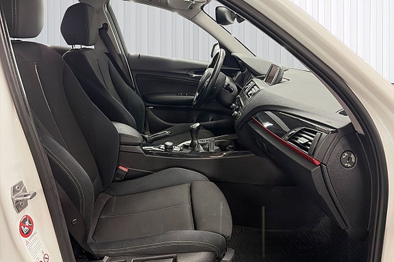 BMW 118d 16 of 18