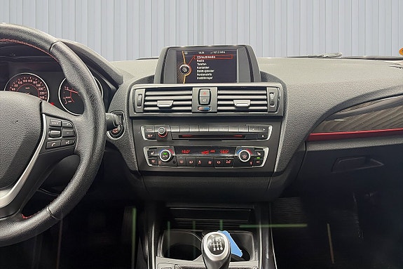 BMW 118d 11 of 18