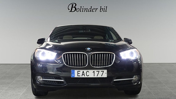 BMW 530d 2 of 29