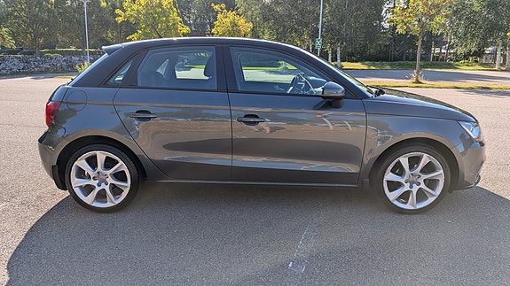 Audi A1 2 of 9