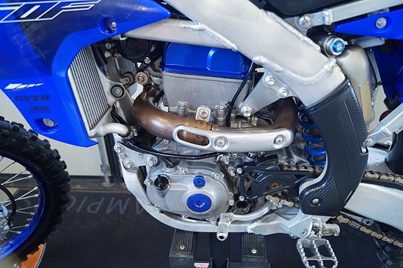 Yamaha YZF 450 "Rekluse" 2 of 9