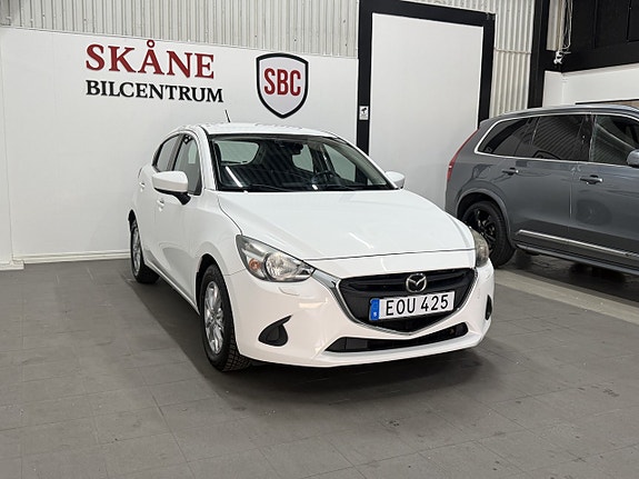 Mazda 2 3 of 10