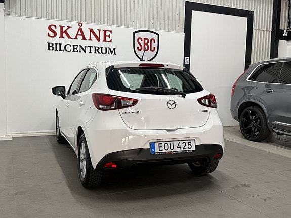 Mazda 2 6 of 10
