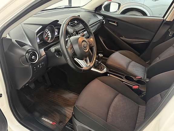 Mazda 2 8 of 10