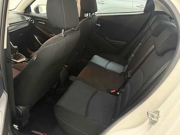 Mazda 2 9 of 10