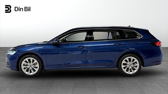 Skoda Superb 2 of 22