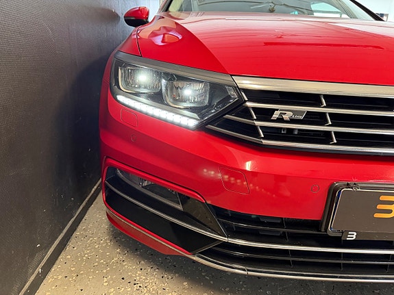Volkswagen Passat 6 of 25