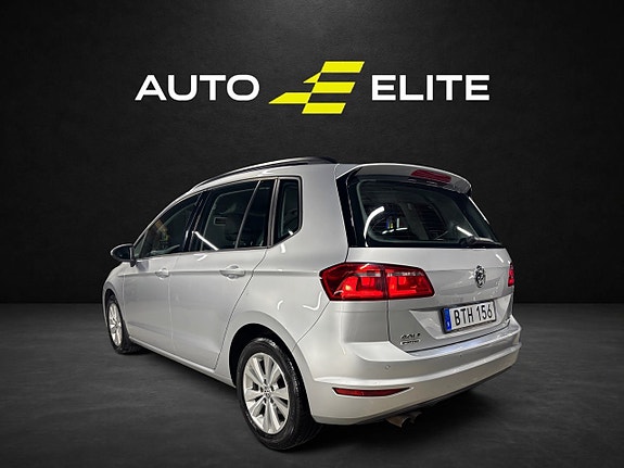 Volkswagen Golf Sportsvan 3 of 27