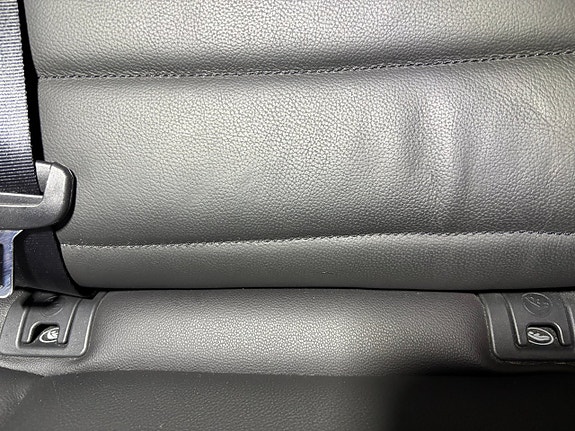 Volkswagen Golf Sportsvan 26 of 27