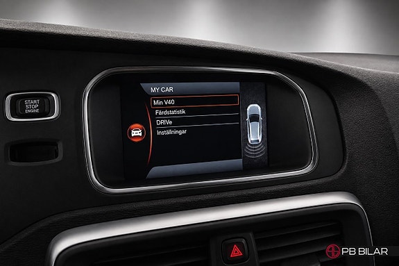 Volvo V40 Cross Country 19 of 24