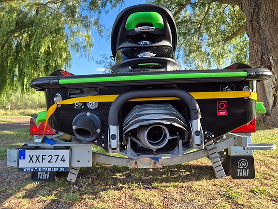 Kawasaki Ultra 310R 9 of 18
