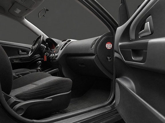 Kia Ceed 14 of 16