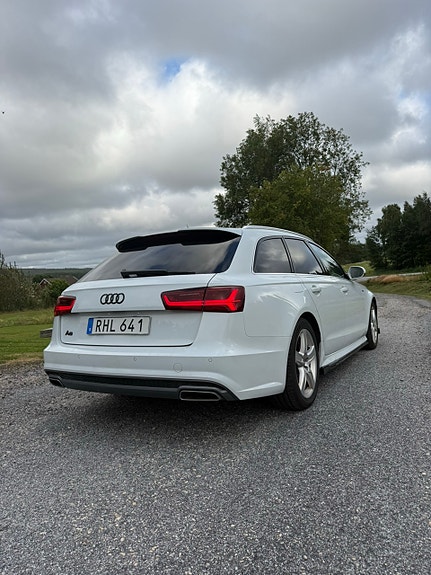 Audi A6 4 of 7