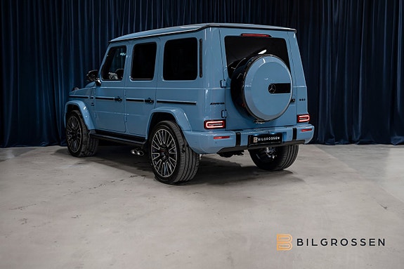Mercedes-Benz G63 3 of 22