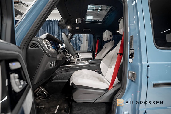 Mercedes-Benz G63 15 of 22