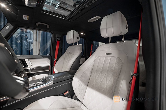 Mercedes-Benz G63 16 of 22