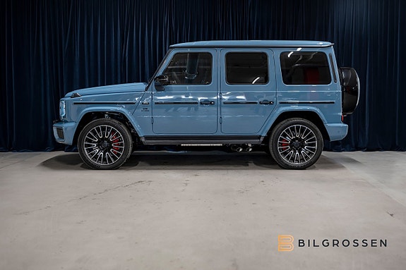 Mercedes-Benz G63 2 of 22