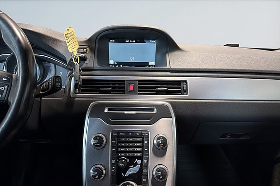 Volvo V70 14 of 17