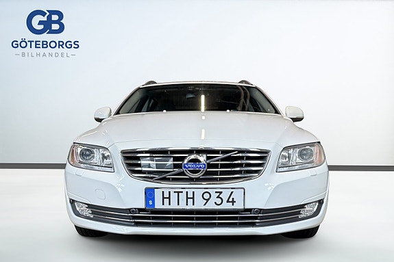 Volvo V70 8 of 17