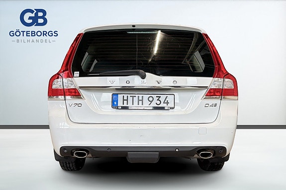 Volvo V70 5 of 17