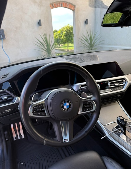 BMW 330e 11 of 15