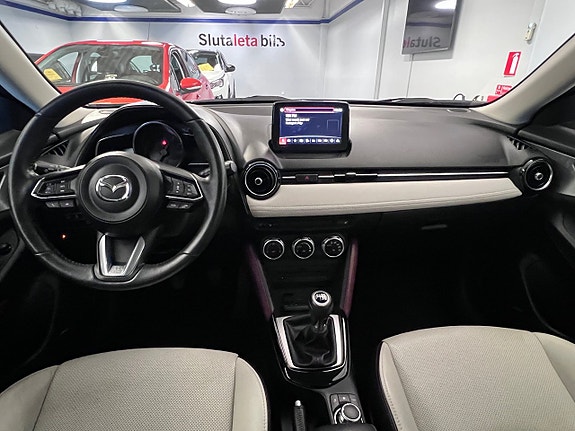 Mazda CX-3 13 of 23