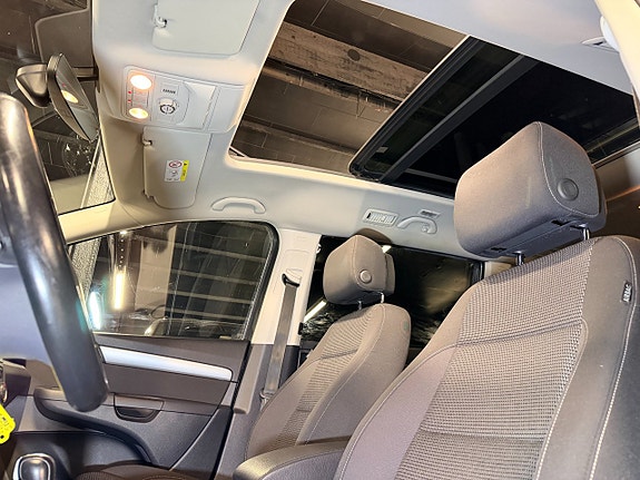 Volkswagen Sharan 12 of 24