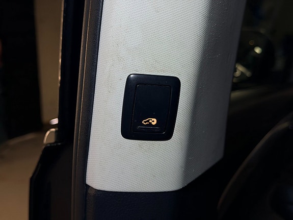 Volkswagen Sharan 24 of 24