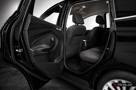 Ford C-Max 11 of 24