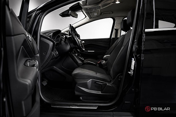 Ford C-Max 9 of 24