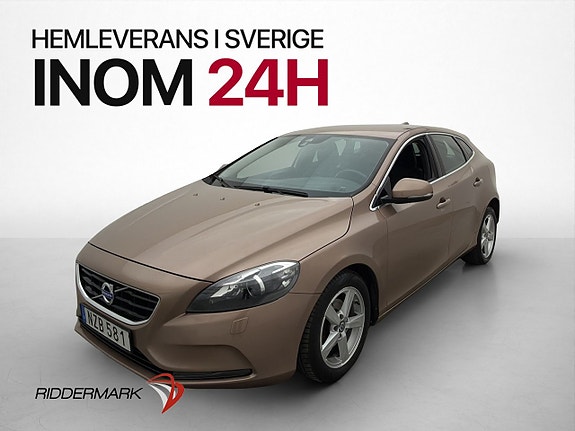 Volvo V40 4 of 25