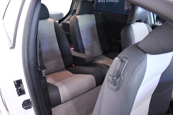 Volvo C30 14 of 22