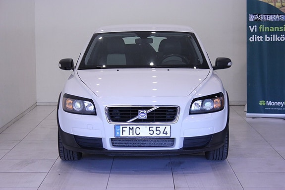 Volvo C30 3 of 22