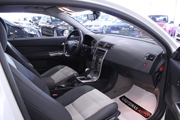 Volvo C30 12 of 22
