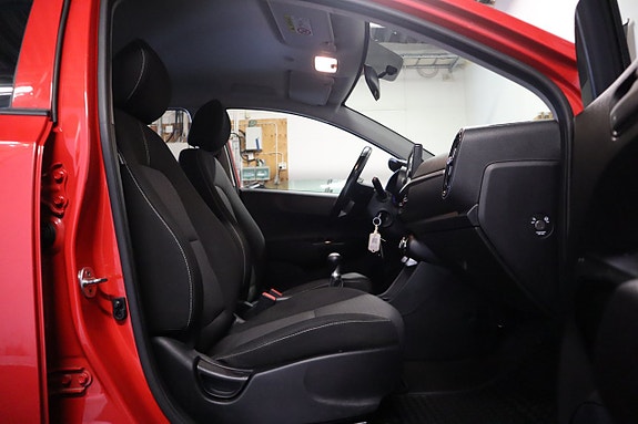 Kia Picanto 11 of 23