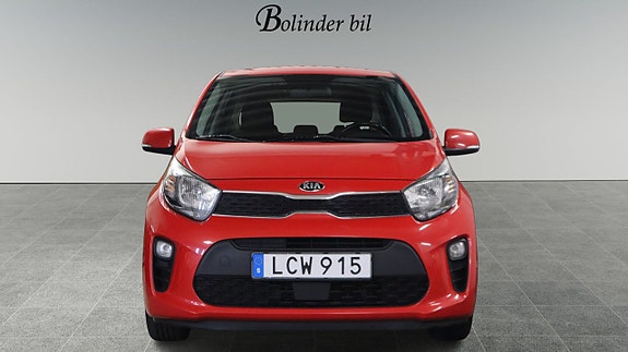 Kia Picanto 2 of 23